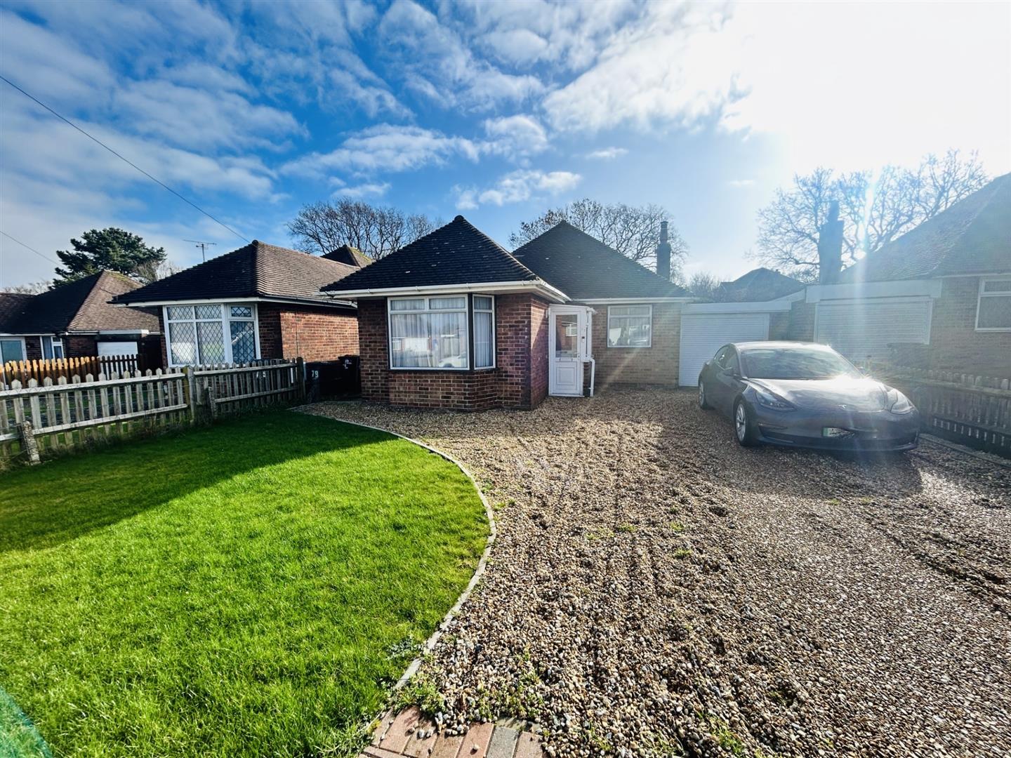 For Sale Bungalow in Brightling Road, Polegate